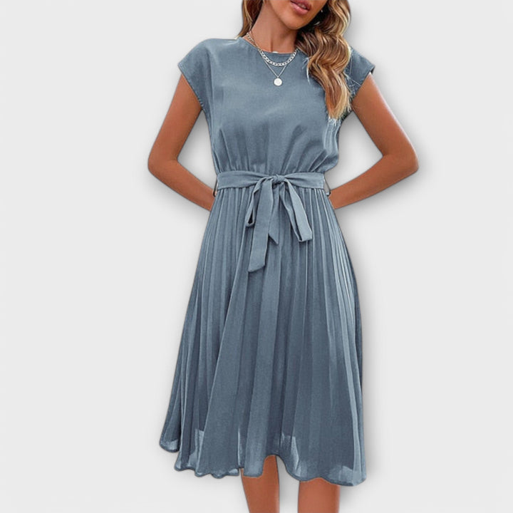 Claire - Short Sleeve, Pleated, Casual Mini Dress
