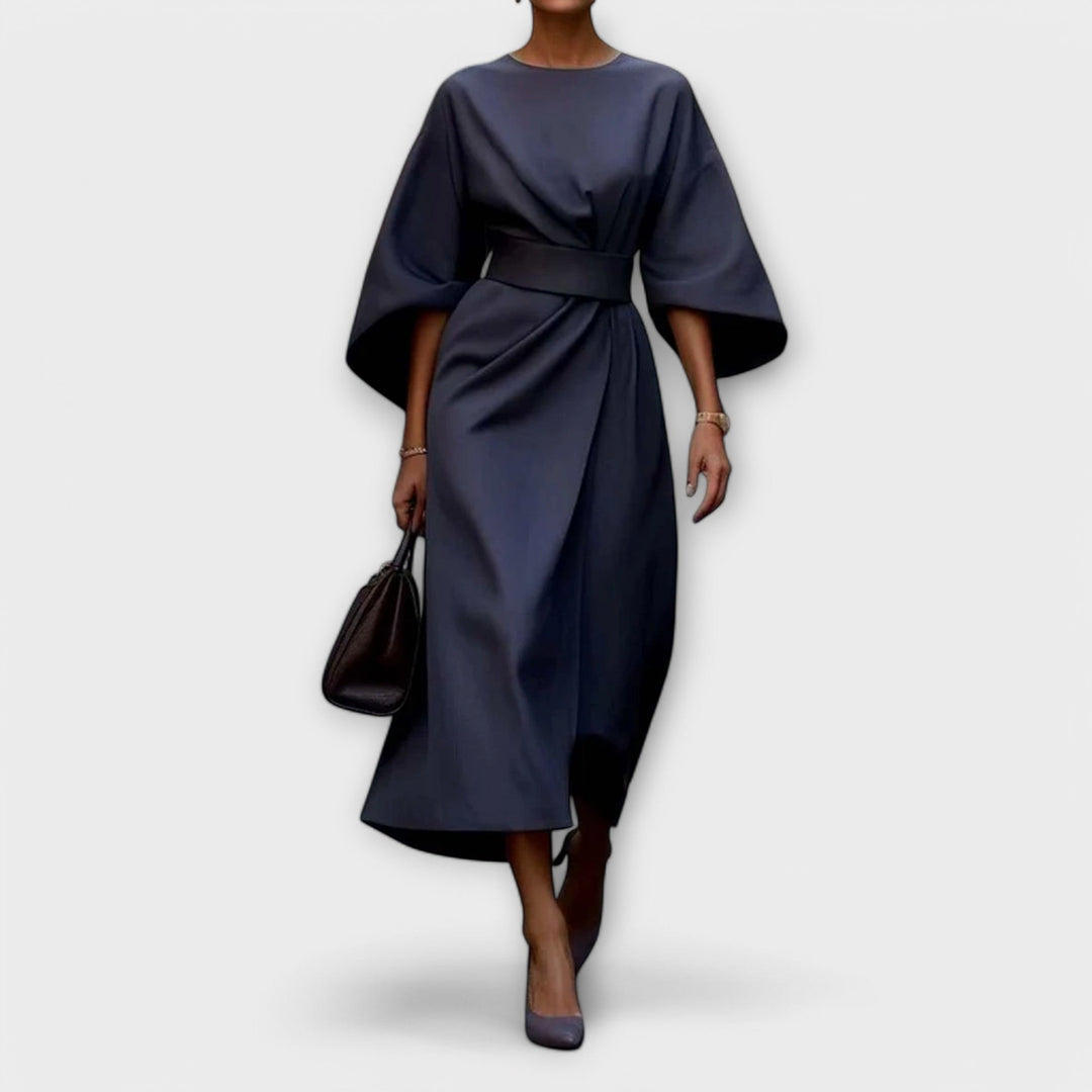 Marijke - Elegant dress with sleeves