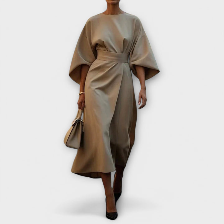 Marijke - Elegant dress with sleeves
