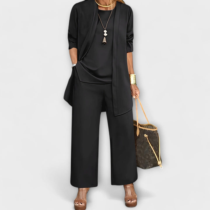 Set of 3 Fashion Pieces